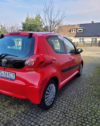 Toyota Aygo cena 9900 przebieg: 128000, rok produkcji 2006 z Szczecin małe 211